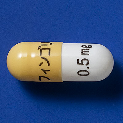 フィンゴリモドカプセル0.5mg「サワイ」の製品画像1